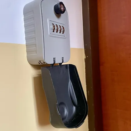 Ceglany Apartman *
